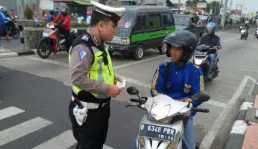 Larangan Berkendara Untuk Anak Sekolah Di Bandung