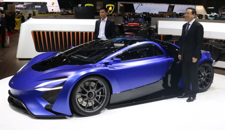 Supercar Elektrik Dari China : 1030 dk, dan super irit. 