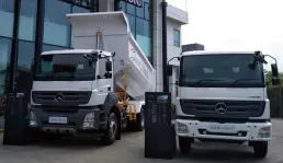 Mercedes Benz Buat Truk Produksi Indonesia