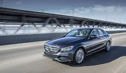 Mercedes Benz Resmi Keluar Dari Gaikindo