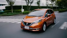 Nissan Pamerkan Note  e Power Mobil Listrik Yang Tak Perlu Di Cas