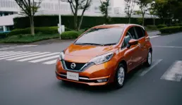 Nissan Pamerkan Note  e Power Mobil Listrik Yang Tak Perlu Di Cas