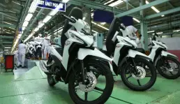 Masih Pede Segmen Bebek, Honda Luncurkan Revo X Baru